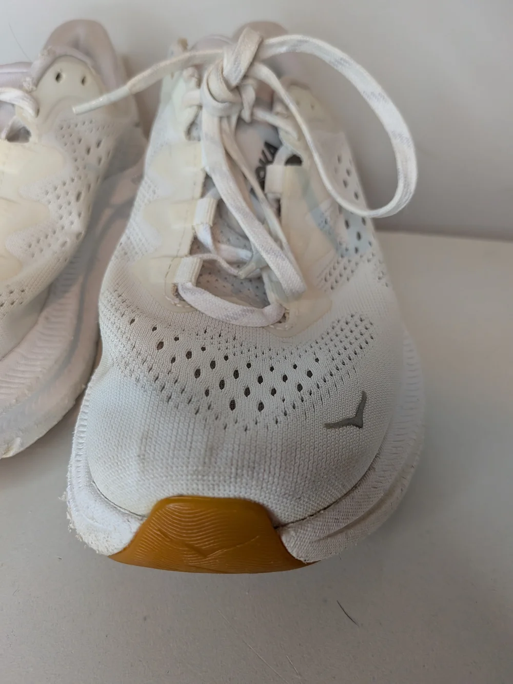 HOKA Kawana 2 White Woman's Size 8B Woman's Hoka Sneakers White Hokas
